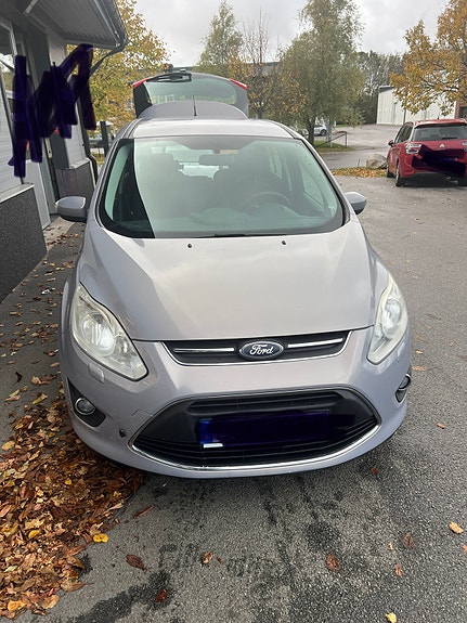 Ford Grand C-MAX 2 of 12