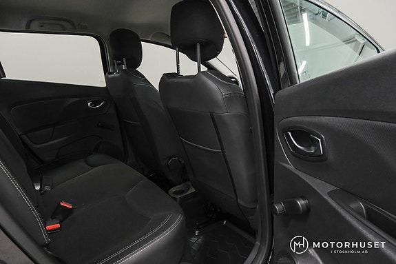 Renault Clio 11 of 18