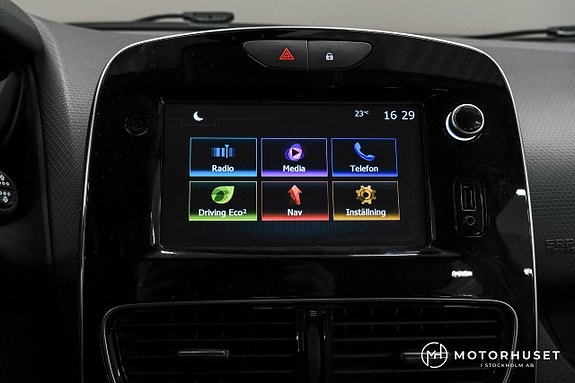 Renault Clio 14 of 18