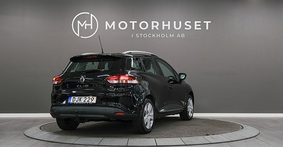 Renault Clio 6 of 18