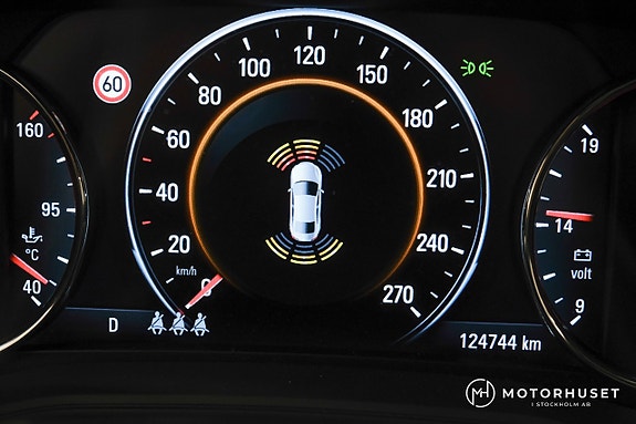 Opel Insignia 19 of 22