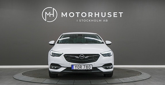 Opel Insignia 2 of 22