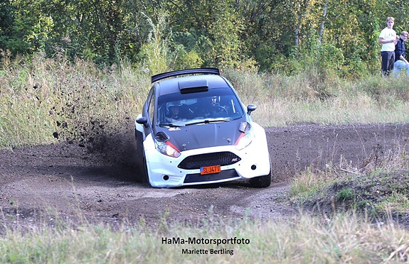 Ford Fiesta 3 of 18
