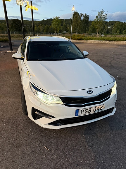 Kia Optima 4 of 11
