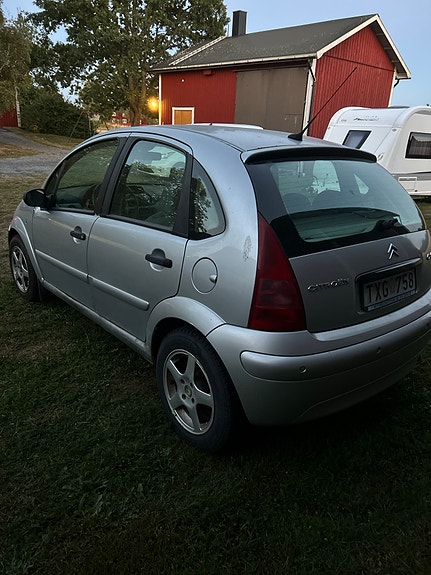 Citroen C3 2 of 4