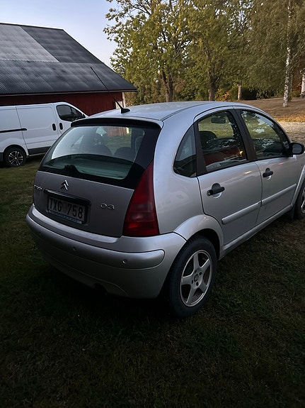 Citroen C3 3 of 4