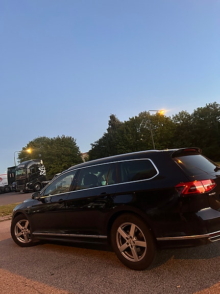 Volkswagen Passat 6 of 23
