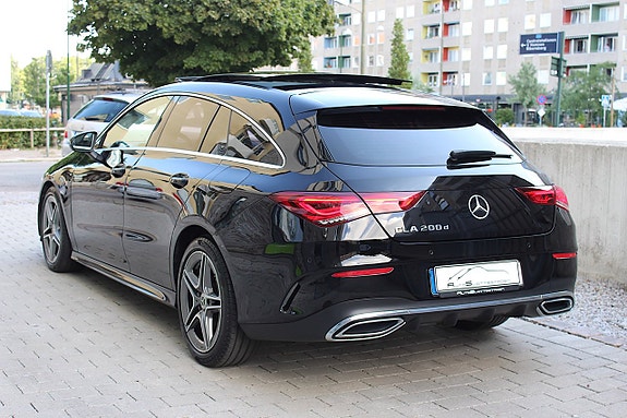 Mercedes-Benz CLA200 d 13 of 30