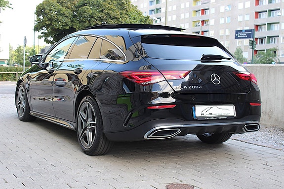 Mercedes-Benz CLA200 d 2 of 30
