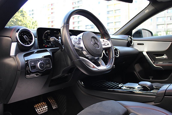Mercedes-Benz CLA200 d 21 of 30