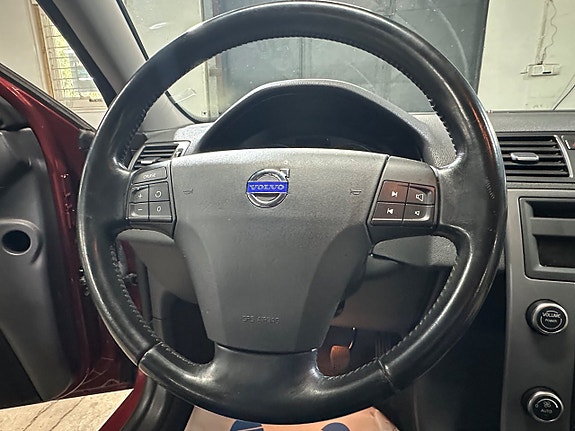 Volvo V50 17 of 26