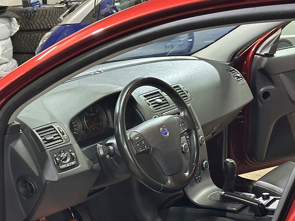 Volvo V50 11 of 26