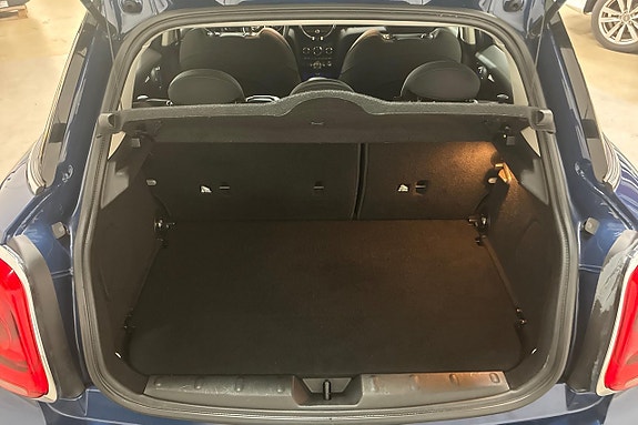 MINI Cooper S 10 of 22