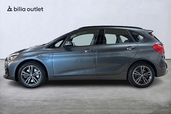 BMW 225xe 9 of 29