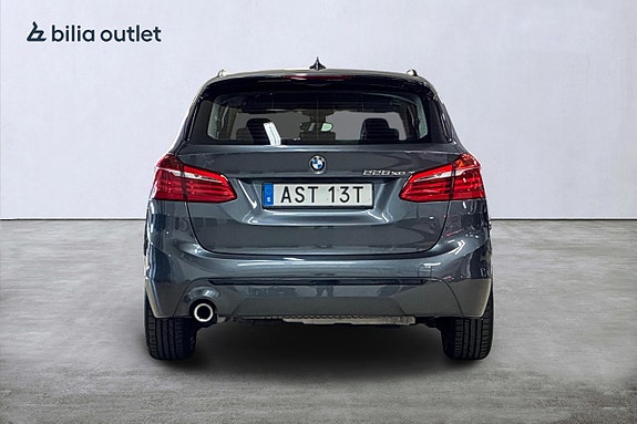 BMW 225xe 7 of 29