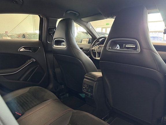 Mercedes-Benz A220 16 of 27