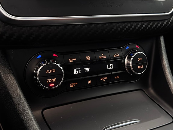 Mercedes-Benz A220 24 of 27