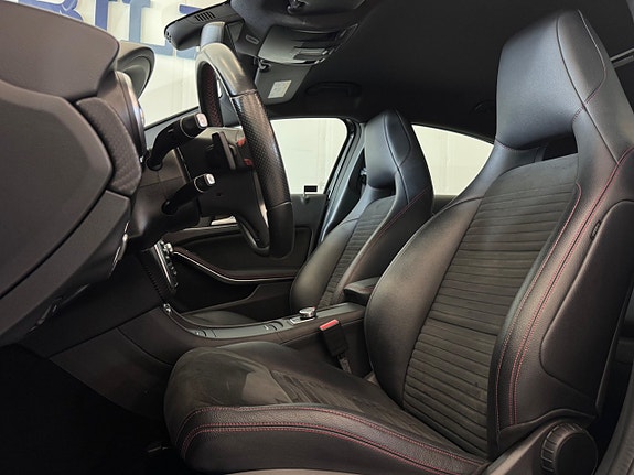Mercedes-Benz A220 13 of 27