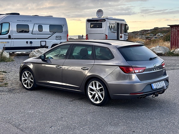 Seat Leon 3 of 8