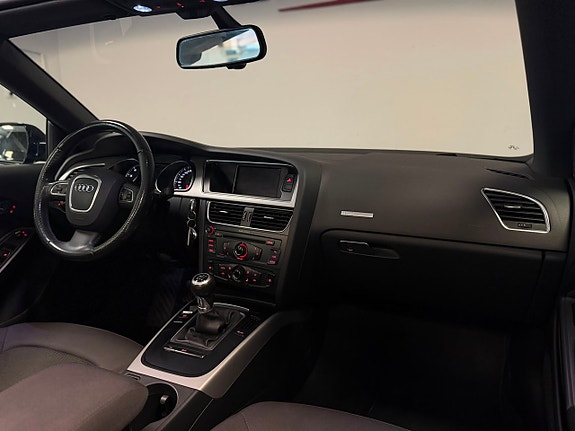 Audi A5 9 of 16