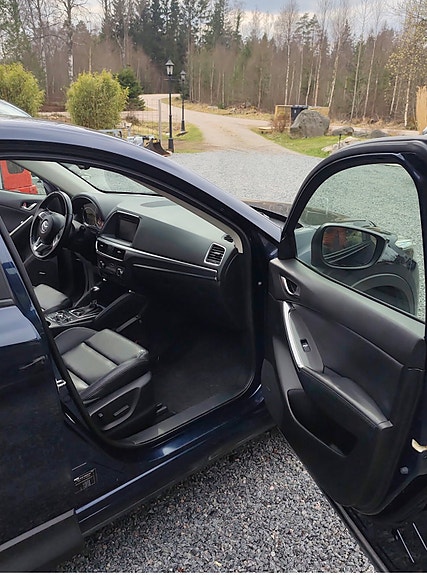 Mazda CX-5 6 of 8