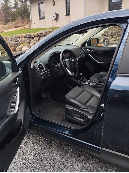 Mazda CX-5 5 of 8