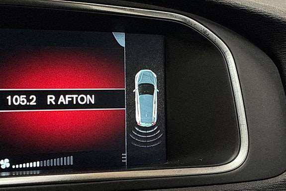 Volvo V40 18 of 23