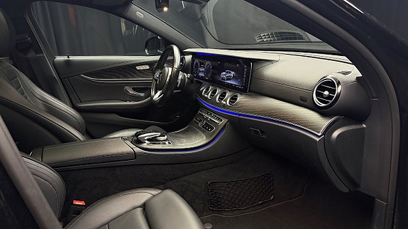 Mercedes-Benz E450 17 of 30