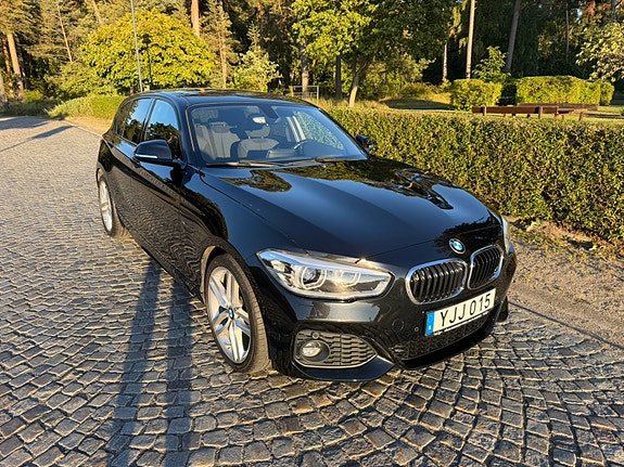 BMW 118d 2 of 17