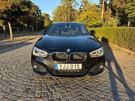 BMW 118d 3 of 17