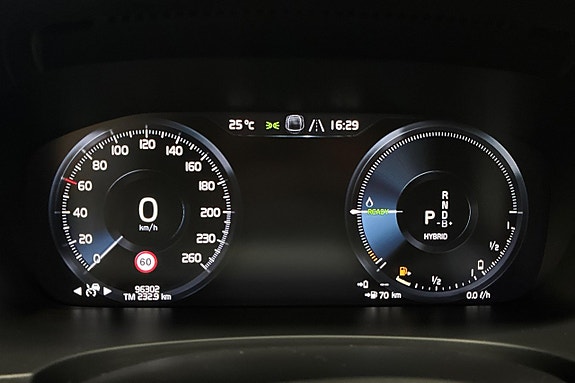 Volvo V90 17 of 30