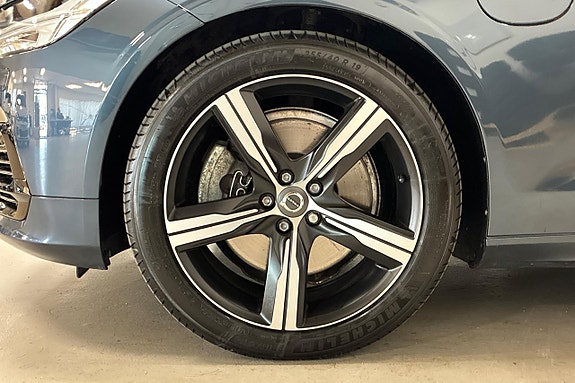 Volvo V90 11 of 30