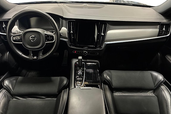 Volvo V90 12 of 30