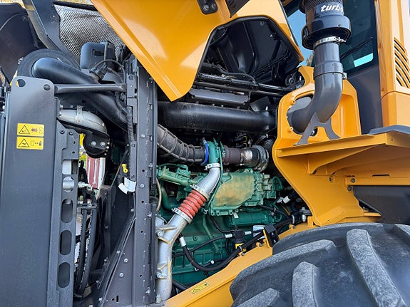 Lastmaskin Volvo L60H Sv-Såld Skevfäste Twinhjul Lockup 8 of 9