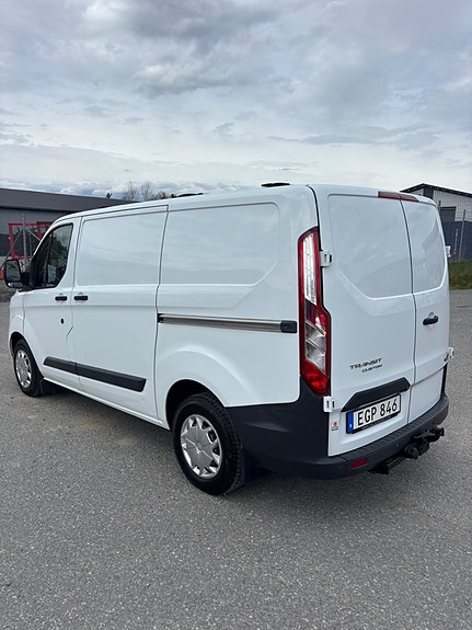 Ford Transit Custom 3 of 16