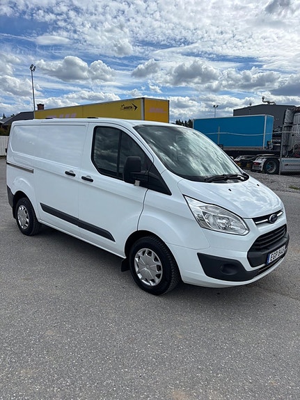 Ford Transit Custom 4 of 16