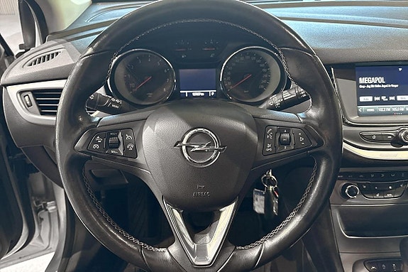 Opel Astra 12 of 17