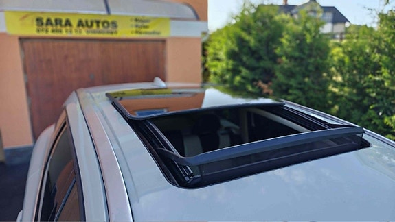 Volvo XC60 9 of 27