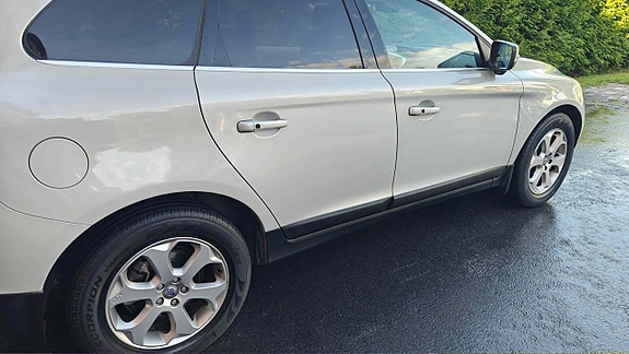 Volvo XC60 14 of 27