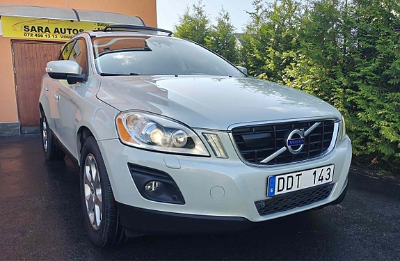 Volvo XC60 17 of 27