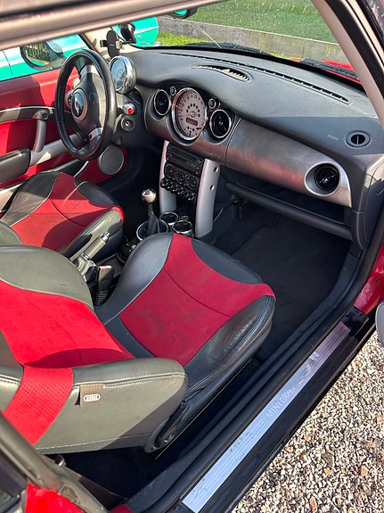 MINI Cooper 5 of 11