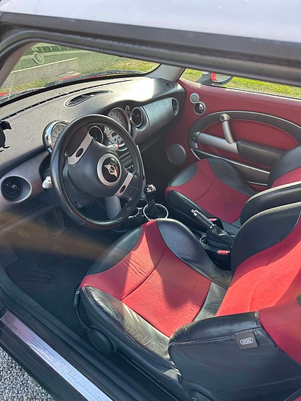 MINI Cooper 6 of 11