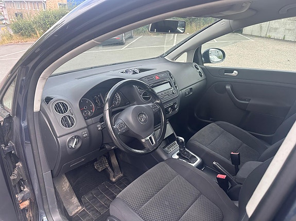 Volkswagen Golf Plus 2 of 5