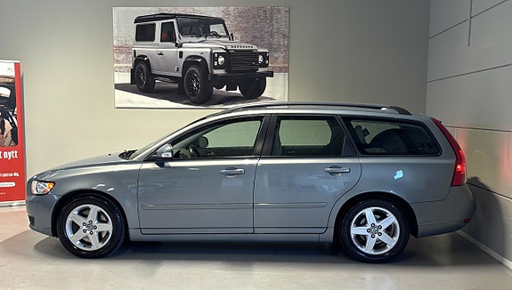 Volvo V50 5 of 18