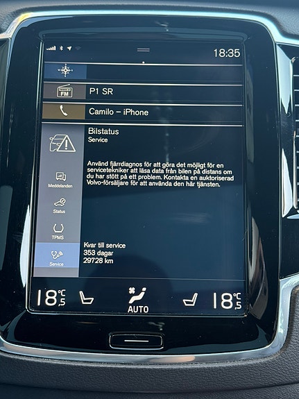 Volvo XC90 10 of 13