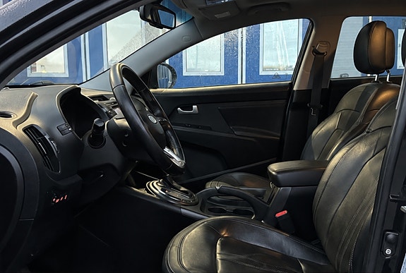 Kia Sportage 8 of 12