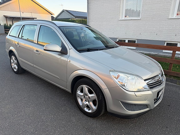 Opel Astra 2 of 10