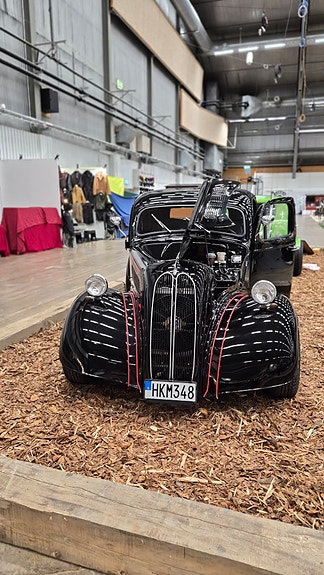 Volvo 210 Duett 9 of 9
