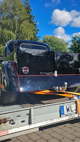 Volvo 210 Duett 8 of 9