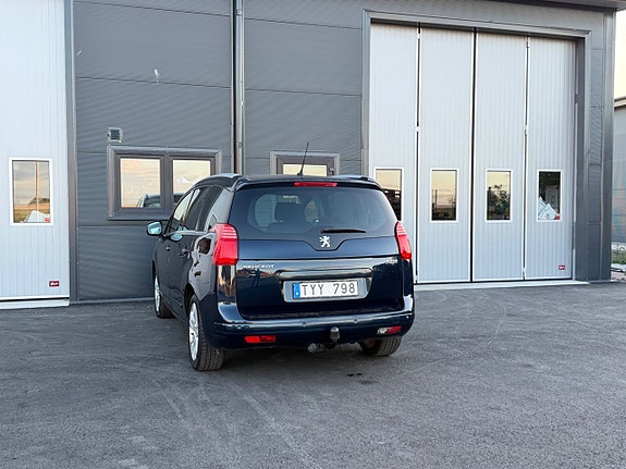 Peugeot 5008 5 of 13